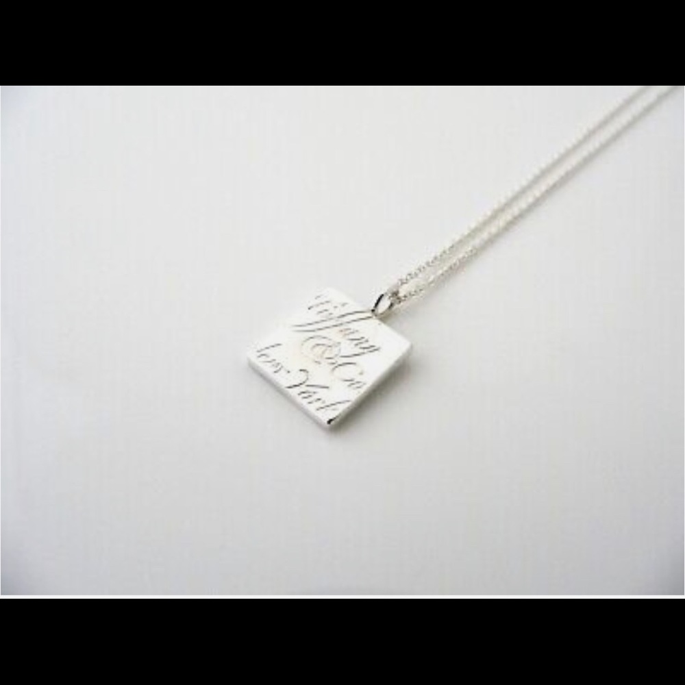 Tiffany &. Co Necklace with square pendant